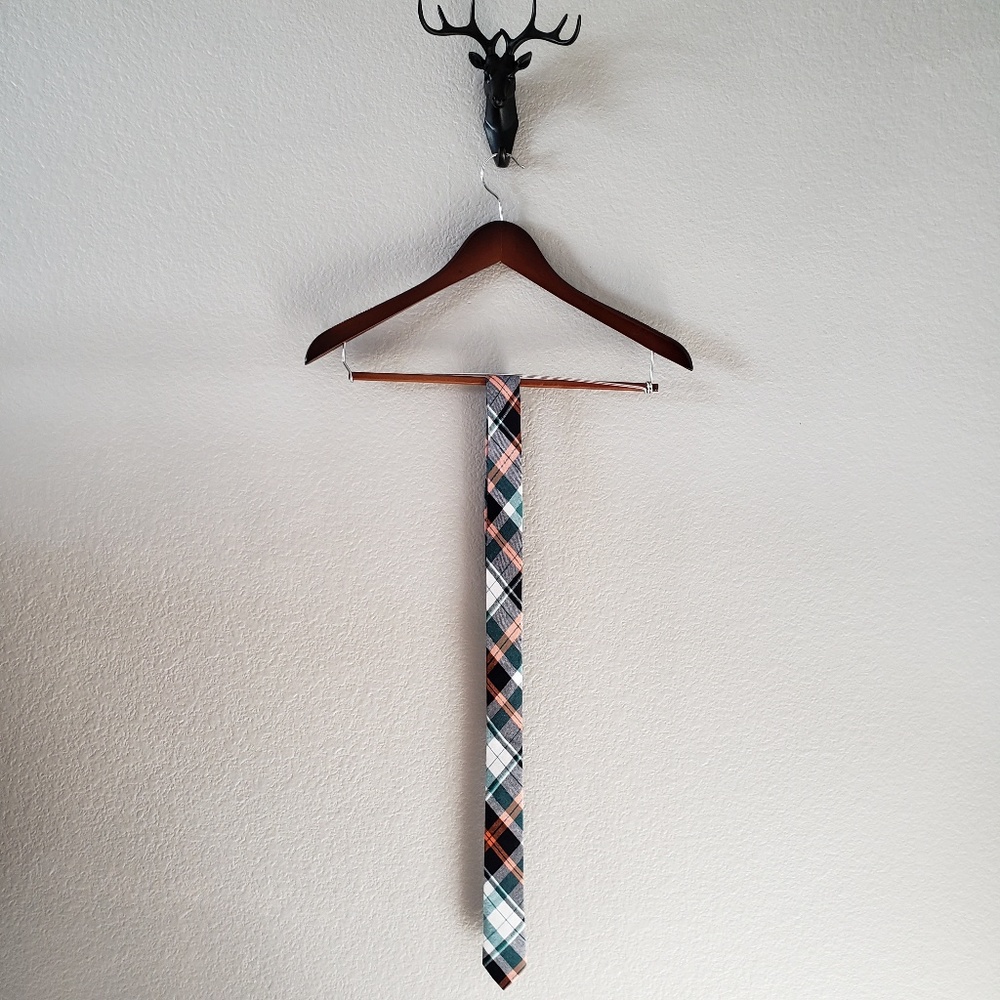 MRTHREEPIECE Tartan Tie